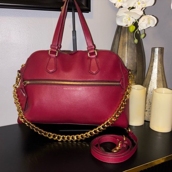 Marc Jacobs Handbags - Marc Jacobs Red Satchel with Gold Chain